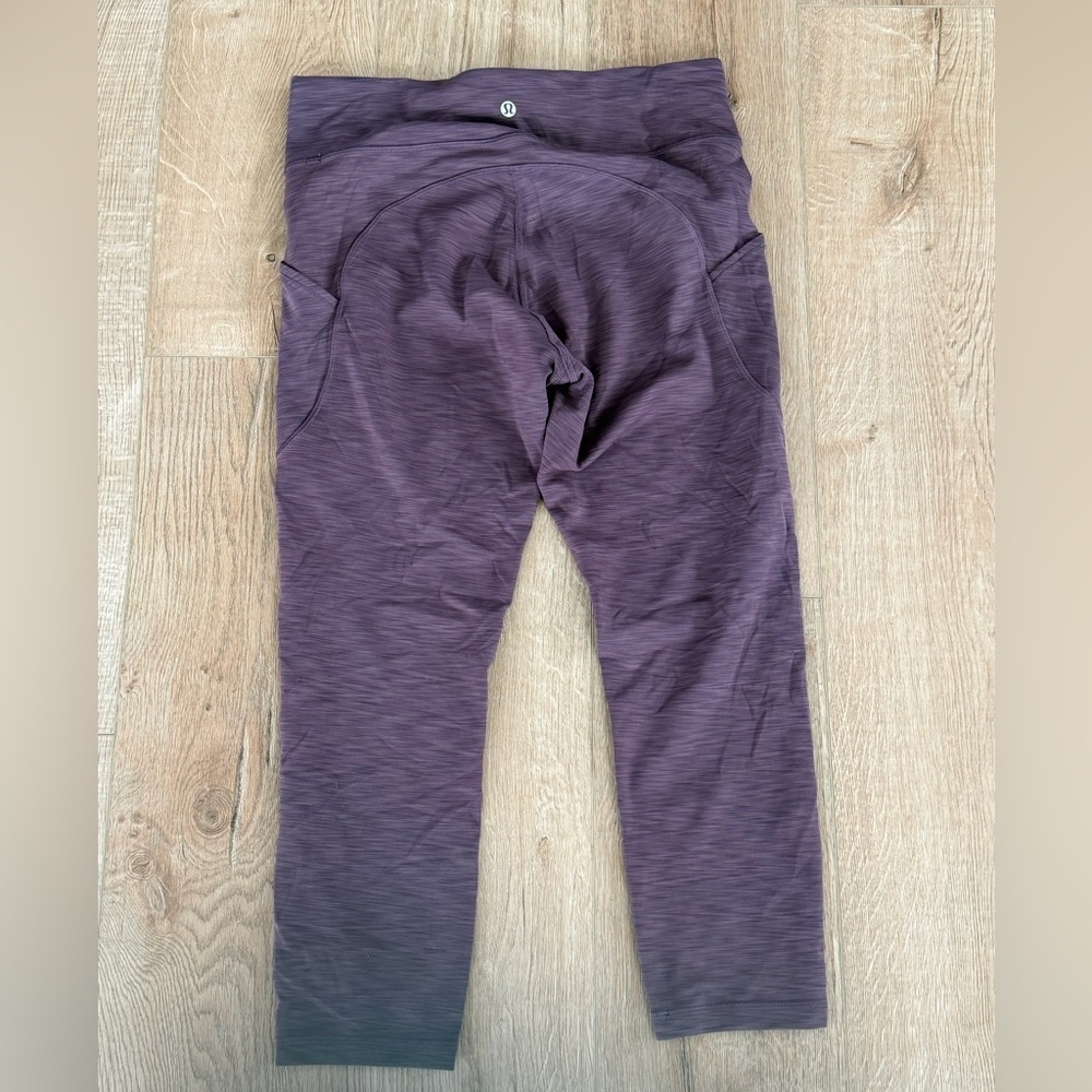 Lululemon Invigorate High-Rise Crop 23 Size 10 - Picture 3 of 5